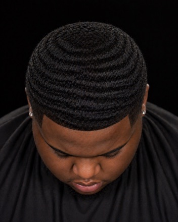 Wide Wave Pattern Crown Cut — barber reference photo